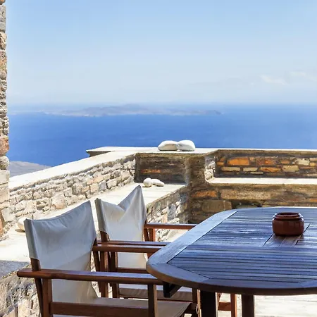 Blue View Mansion